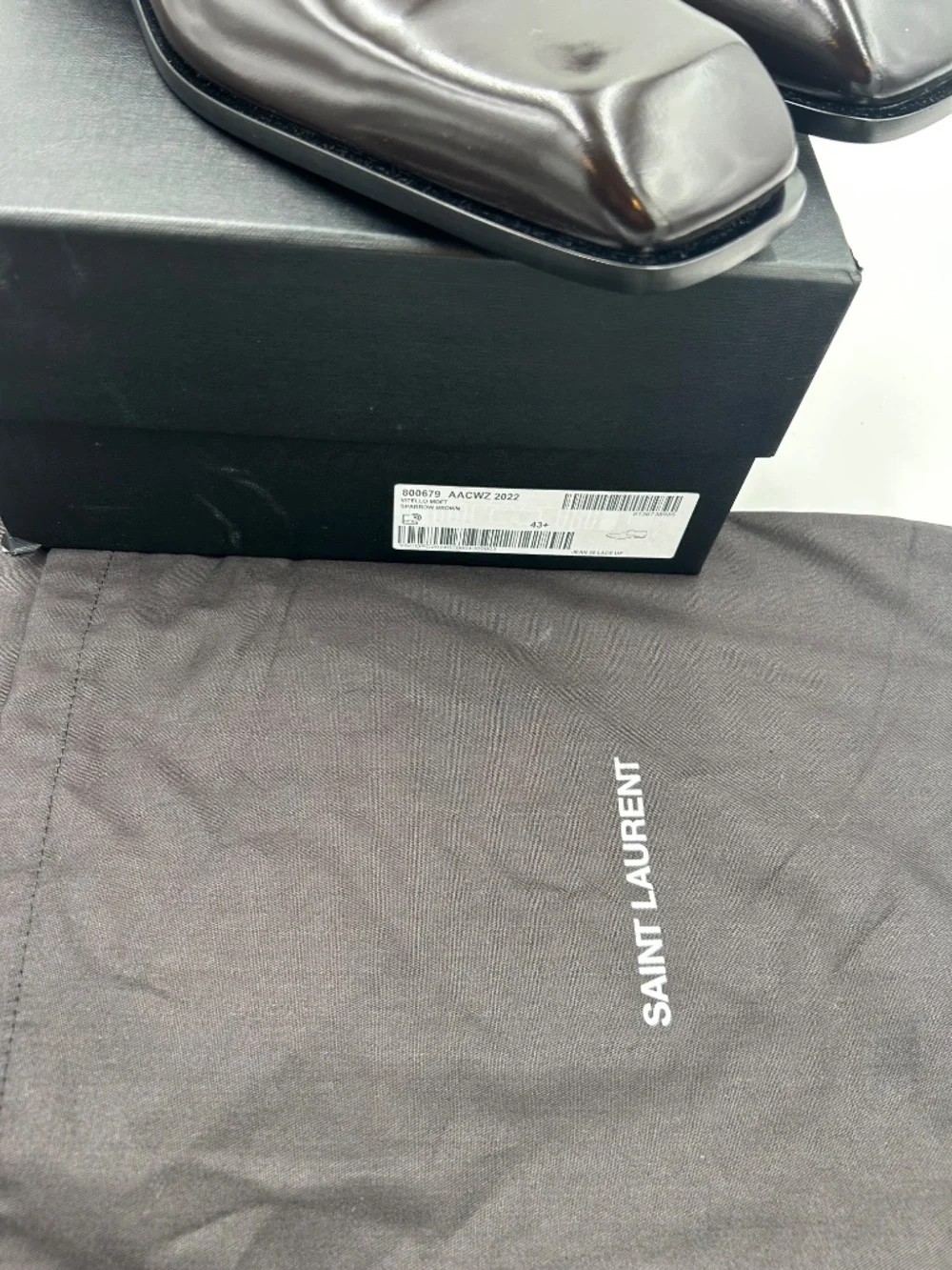 Men’s Saint Laurent Jean Polished Leather Derby Shoes. Size 43.5/10.5 US.
